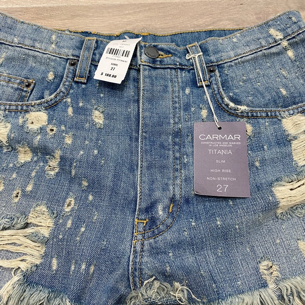 LF (CARMAR) denim shorts - Picture 2 of 4